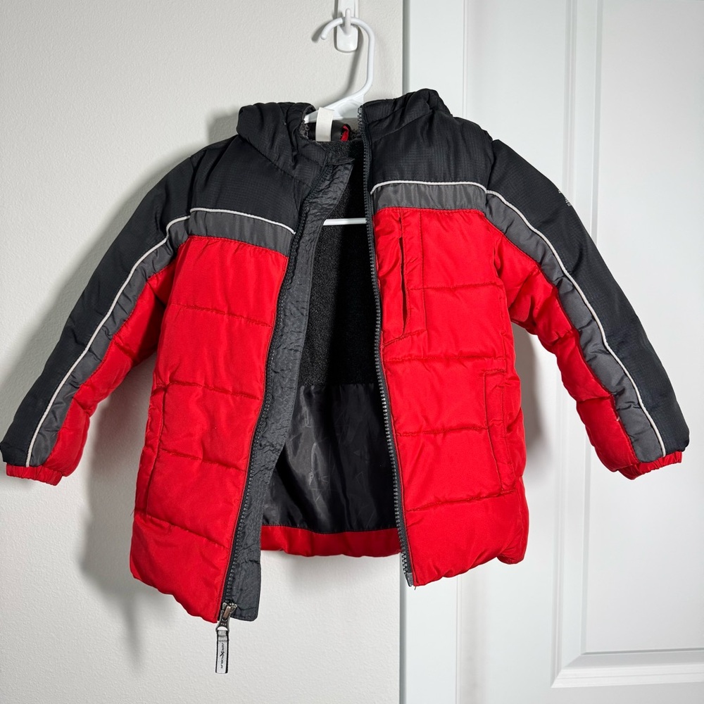 ZeroXposur Boy’s Heavyweight Winter Coat Size 4T Red Black Gray Fleece Sherpa - Picture 4 of 12